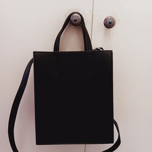 Uniqlo bag